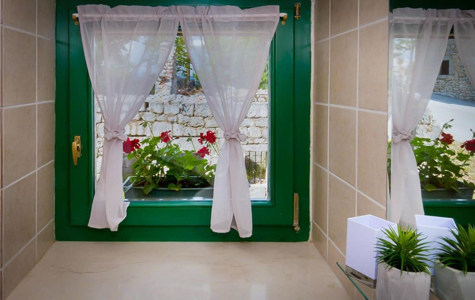 Villa Ognjistar In The Hinterland Of Makarska Riviera Zmijavci Exterior foto